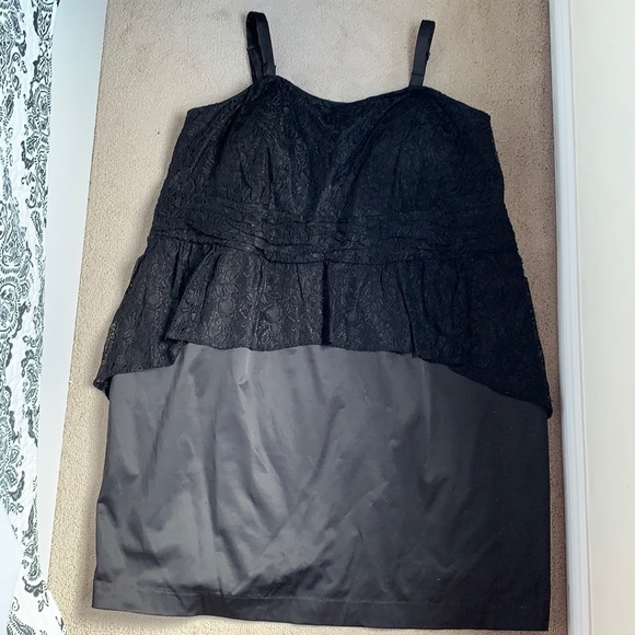 Black Satin/Lace Dress - Picture 3 of 7